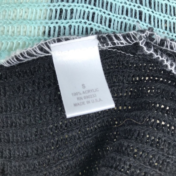 KIRRA SHORT LARGE STRIPE HEART PULLOVER SWEATER - Picture 5 of 5